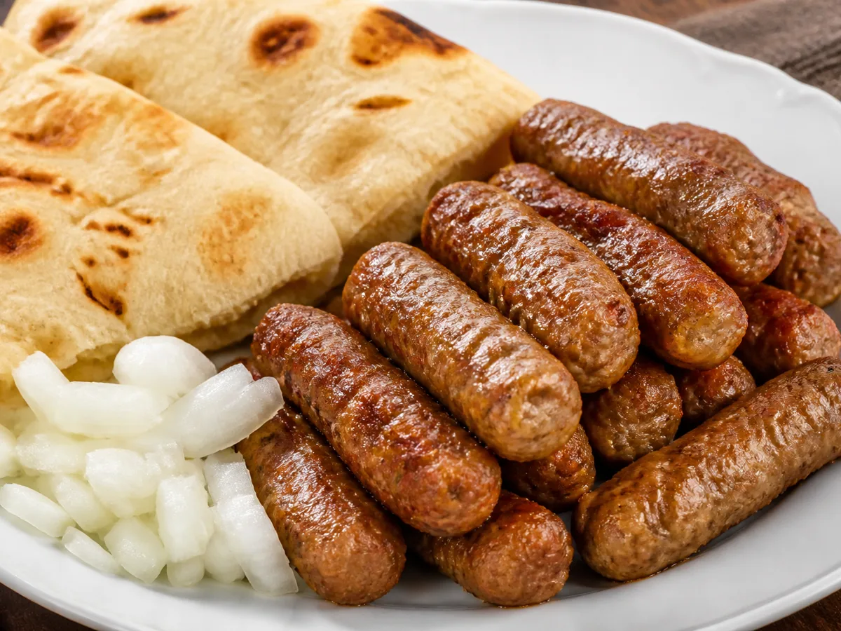 Мясные пальчики с луком