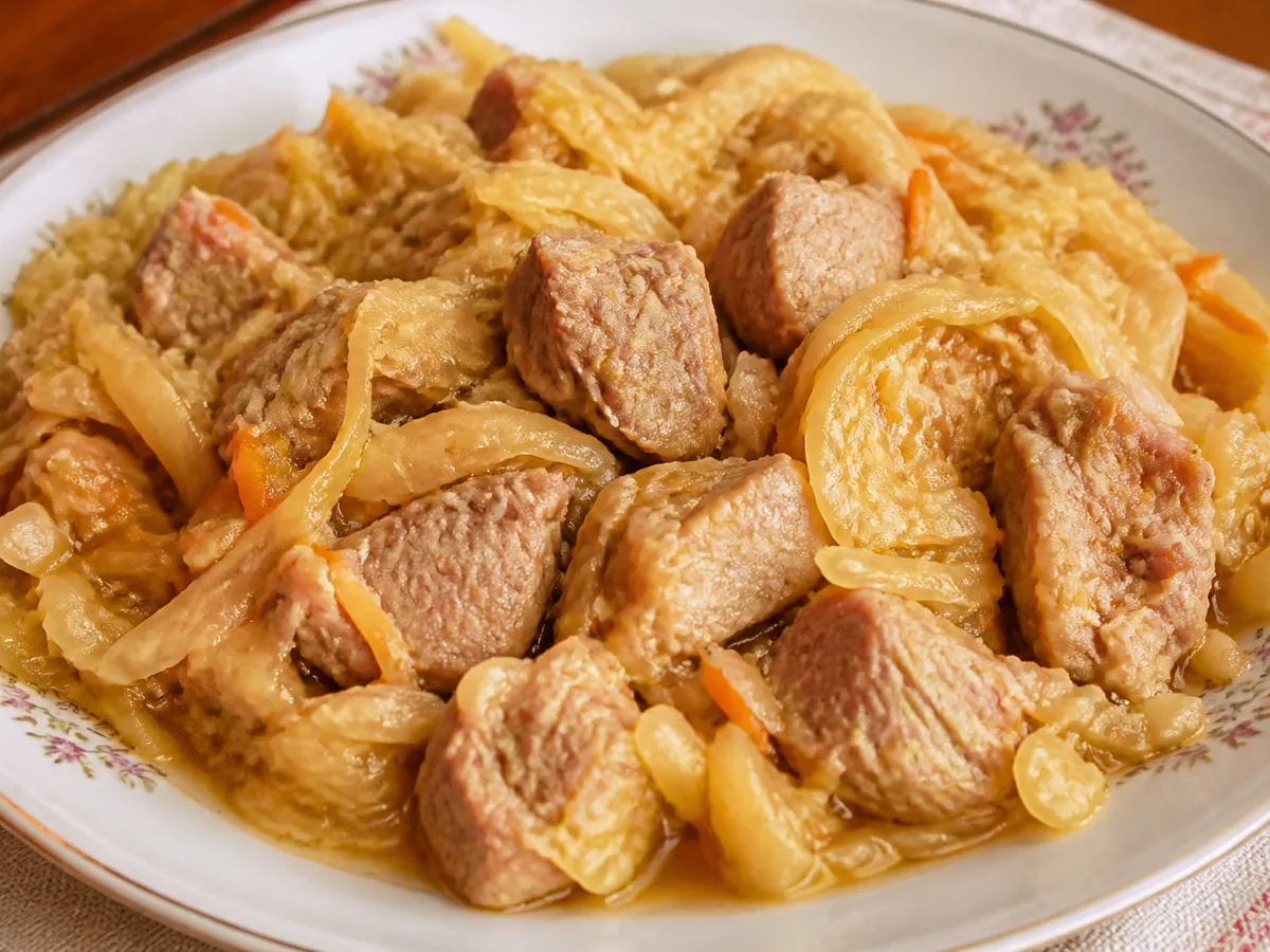 Свинина с капустой